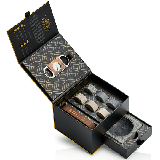 Cigar Aficionado (The Gentleman&