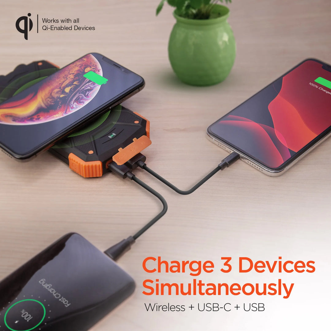 10,000mAh Solar Wireless Power Bank with Flashlight