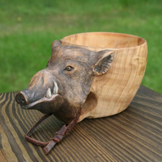 Wooden bowl shaped like a boar&