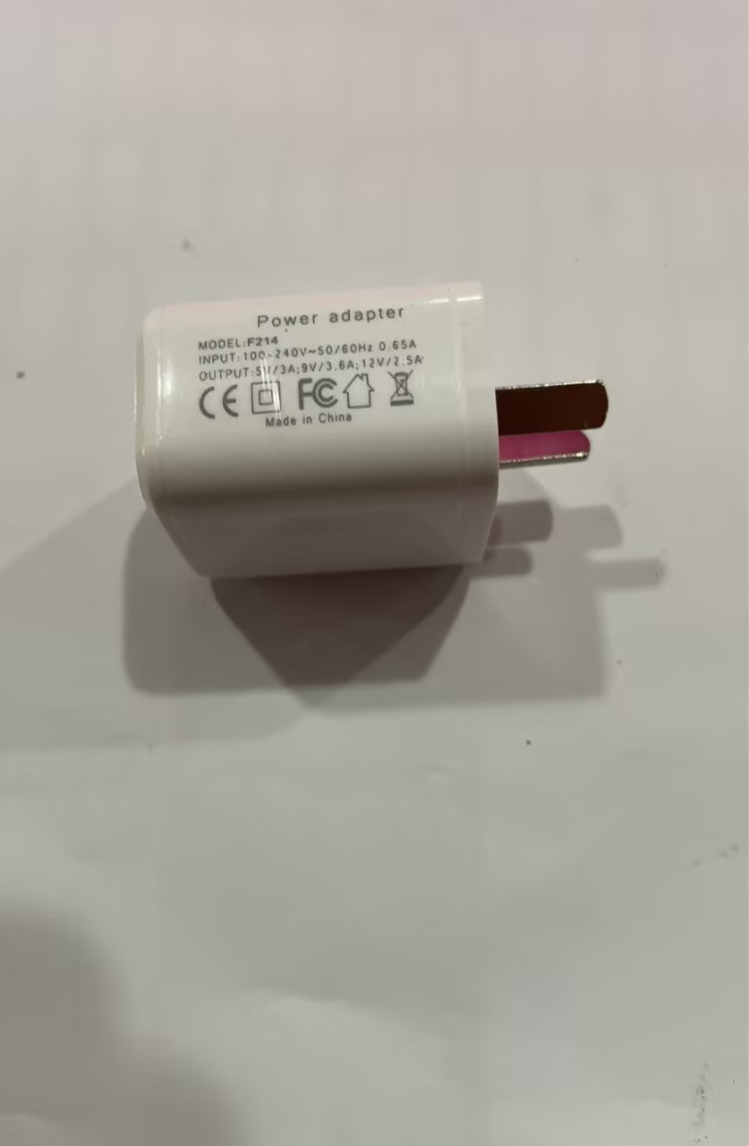 G-Shaped LED Lamp with Speaker &amp; Wireless Charger
