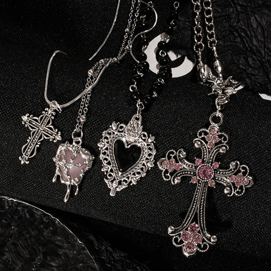 Y2K Cross &amp; Heart Pendant Necklace Set for Women