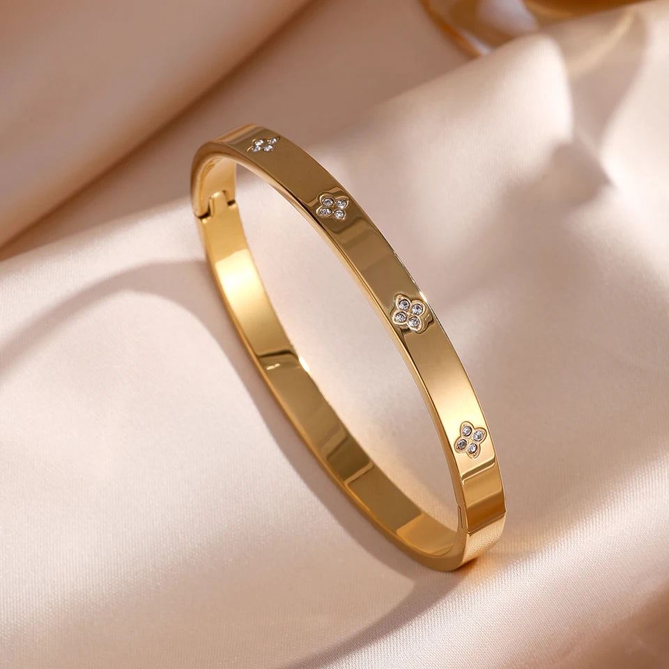 5/1 Roman Numeral Stainless Steel Cuff Braceles for Women