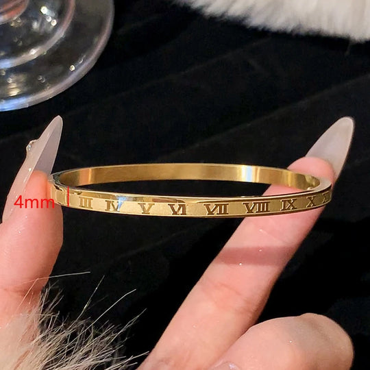 5/1 Roman Numeral Stainless Steel Cuff Braceles for Women