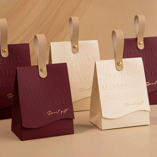 Portable Paperboard Wedding Favor Gift Box with Handle
