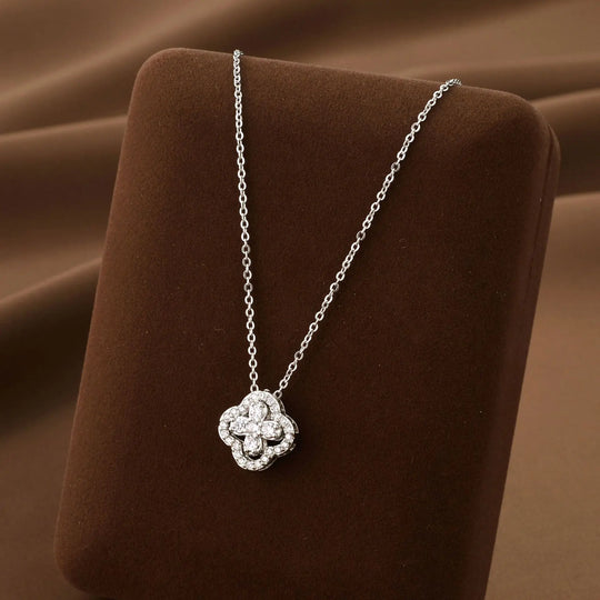 Lucky Clover Flower Pendant Necklace for Women