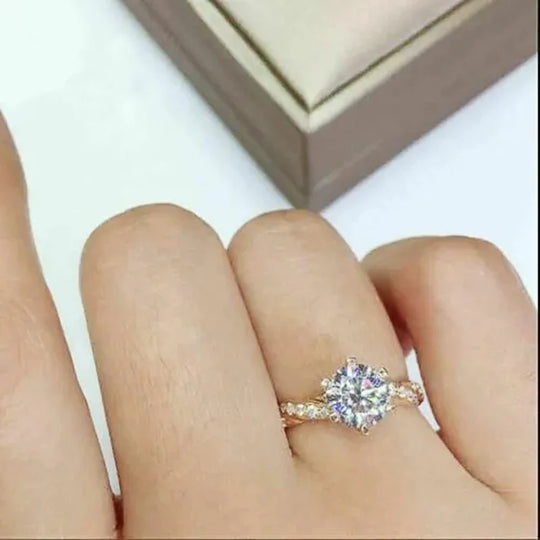 Gold Color Cubic Zirconia 6-Claw Wedding Ring for Women