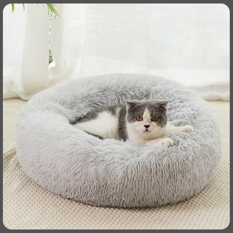 Cozy Plush Calming Pet Bed for Winter Comfort