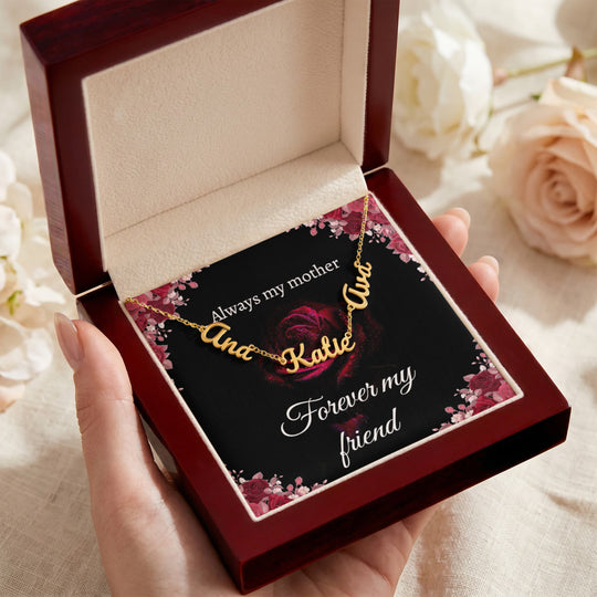 Personalized Mom 2–3 Name Necklace Gift