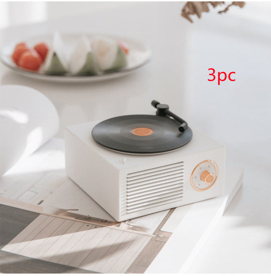 Retro Mini Bluetooth Record Player Speaker
